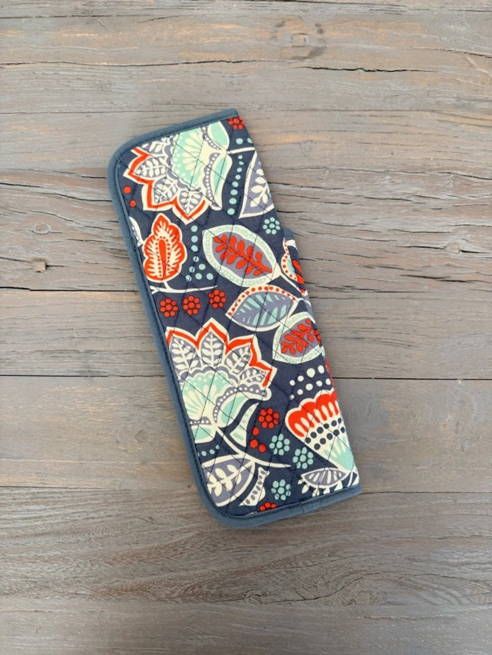 Vera Bradley Nomadic Floral Curling/Flat Iron Case EUC